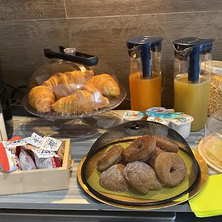 Frühstückspension Feni 3*