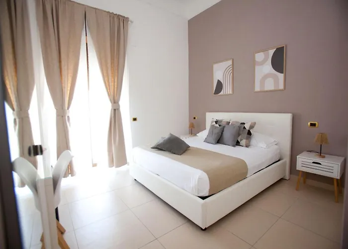 Couette-café Feni 3*